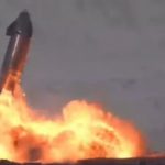 SpaceX di Elon Musk: atterra ma poi esplode