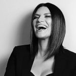 "Scatola", il nuovo singolo di Laura Pausini, scritto con Madame, esce il 20 gennaio