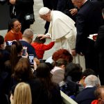 I bambini del Coro dell'Antoniano incontrano il Papa e cantano la Pace